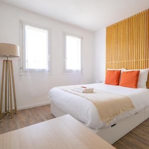 Kamer met een Queen Size Bed